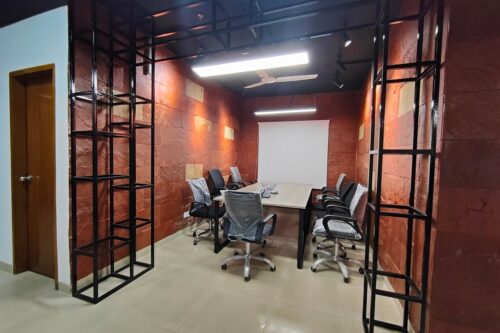 CONFERENCE ROOM 01